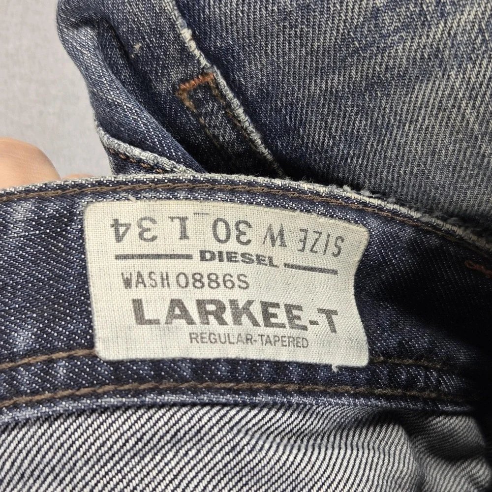 Diesel Jeans Mens 30x34 Blue Larkee-T Regular Tapered Button Altered Hem 0886S